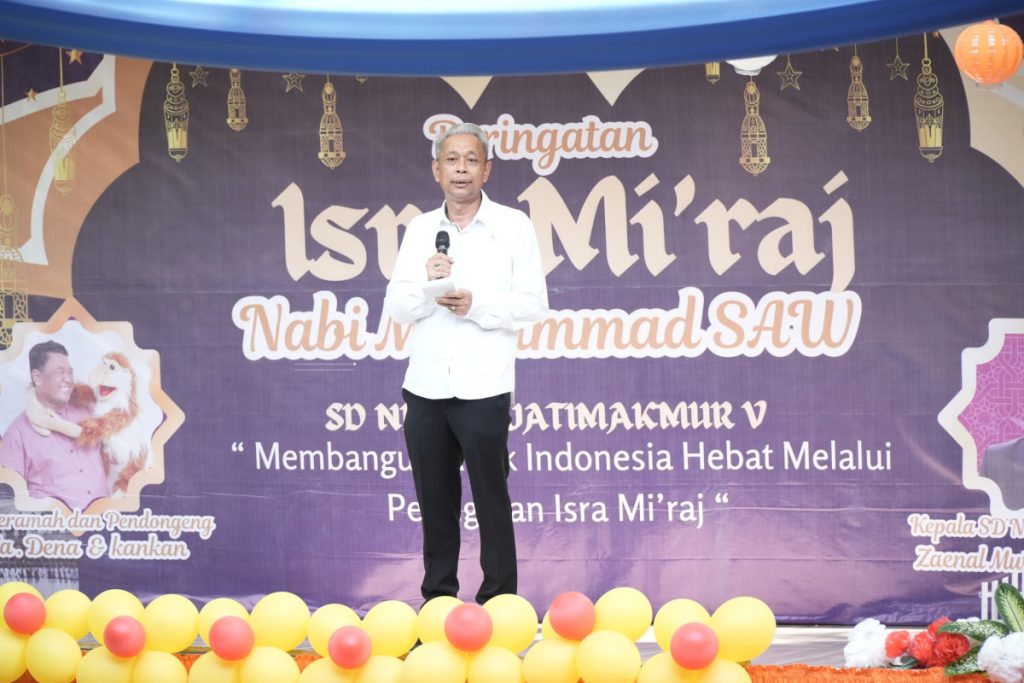 Wamensos Agus Jabo Priyono Sapa Murid SD Bekasi, Sosialisasi Program MBG dan Sekolah Rakyat yang Menginspirasi