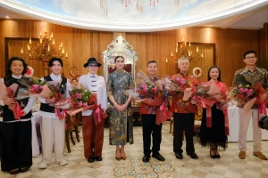 Menpar Soroti Perayaan Imlek di Kota Tua Jakarta: Revitalisasi Destinasi Pariwisata Penuh Warisan Budaya!