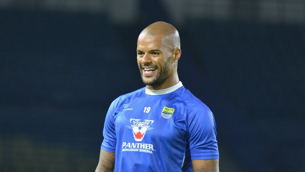 David da Silva Rayakan Pencapaian 100 Laga Bersama Persib