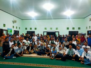 Bakti Sosial Komunitas Atap Teduh di Pondok Pesantren Ma’rifatullah Yayasan Kiwari Sleman Yogyakarta