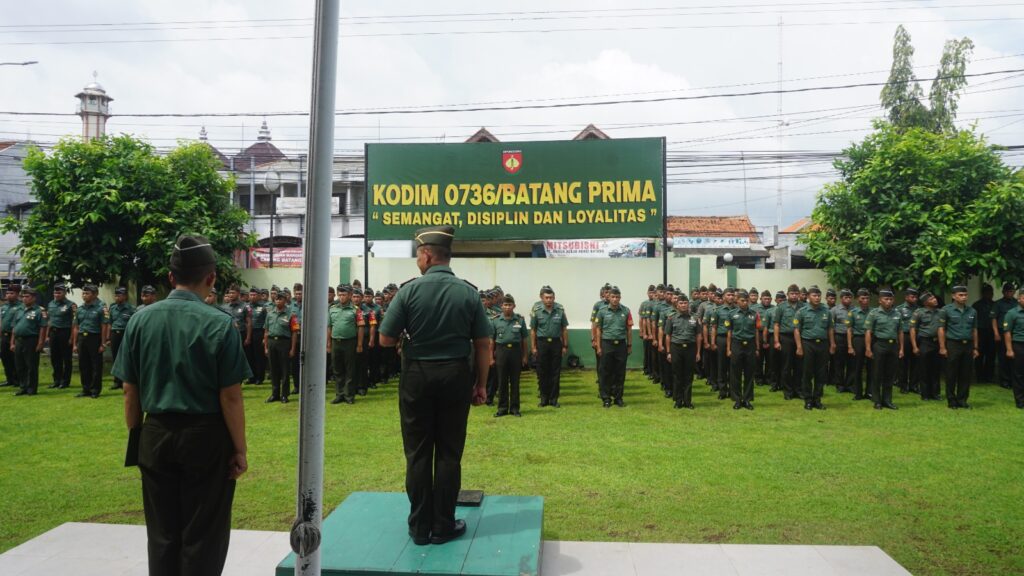 Dandim 0736/Batang Pimpin Apel Pemberangkatan Cuti Lebaran Gelombang Pertama