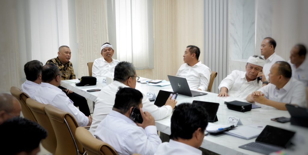 Menhub Koordinasikan Kesiapan Angkutan Lebaran dengan Gubernur Jawa Barat