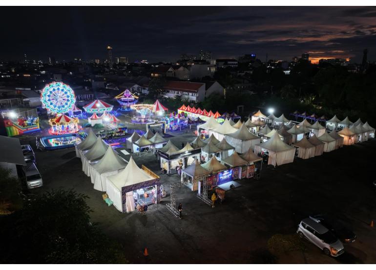 Kementerian UMKM Dorong Pertumbuhan Fesyen Lokal Melalui Jakarta Night Carnival 2025