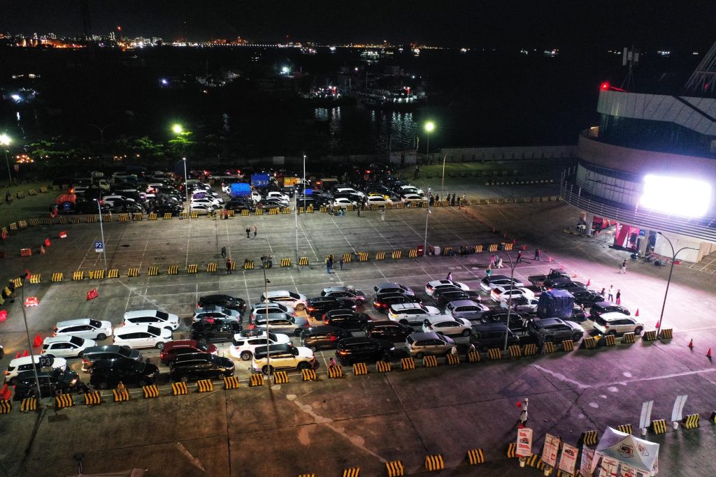 Menhub Tinjau Kesiapan Pelabuhan Indah Kiat