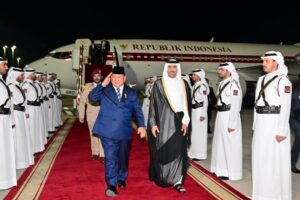 Sambutan Hangat WNI di Qatar untuk Presiden Prabowo