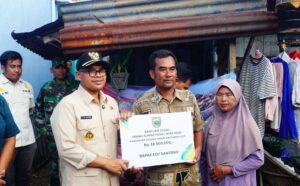 Komitmen Atasi RTLH, Bupati Batang Salurkan Bantuan Rp2,9 Miliar untuk 156 Rumah