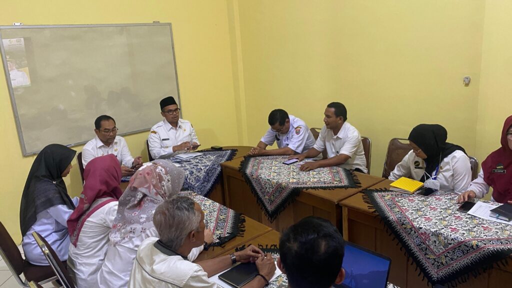 Sidak RSUD Batang, Bupati Faiz Berhentikan Dewas dan Dirut Usai Temuan Utang Rp15 Miliar