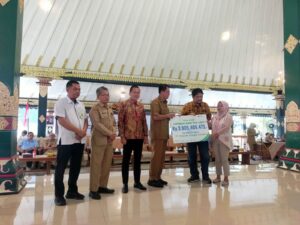Pemkab Sleman dan BPJS Cairkan JHT Rp3,9 Miliar untuk 989 Pekerja PT Mataram Tunggal Garment