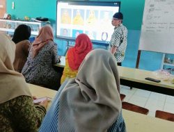 Sekolah di Tuban Nikmati Manfaat IFP Bantuan Presiden Prabowo untuk Pembelajaran Digital