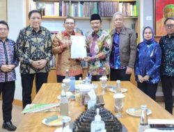 Mensos: Usulan Gelar Pahlawan Nasional untuk Soeharto Sudah Penuhi Syarat