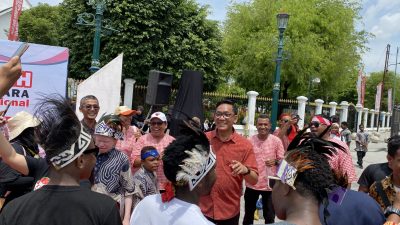 Kirab Merah Putih Yogya Gaungkan Toleransi dan Persatuan di Hari Toleransi Dunia