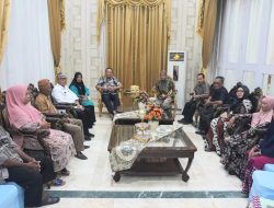 Gubernur Gorontalo Gusnar Ismail Respons Cepat Keluhan Warga Terdampak Revitalisasi Danau Limboto