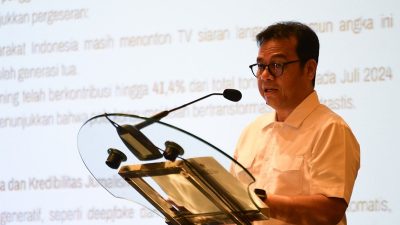 Wamenkomdigi Nezar Patria: Stasiun TV Harus Bertransformasi Jadi Perusahaan Teknologi Konten di Era AI