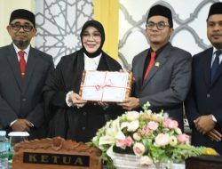 Wali Kota Illiza Serahkan Rancangan APBK 2026 ke DPRK Banda Aceh, Fokus pada Transparansi dan Kemandirian Fiskal