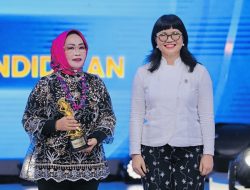 Wabup Morowali Iriane Ilyas Raih Penghargaan Literasi Pendidikan di Anugerah Srikandi Indonesia 2025