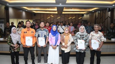 Pemkab Indramayu Serahkan Kontrak Kerja PPPK Paruh Waktu, Dorong ASN Profesional