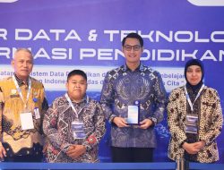 Pemkab Tuban Raih Penghargaan Kabupaten Terbaik Pemanfaatan Data Pendidikan 2025