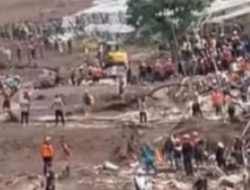 Longsor Cisarua Bandung Barat, 23 Prajurit Marinir Tertimbun; 4 Gugur, 19 Masih Dalam Pencarian