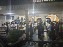 Tarawih Perdana di Lapas Banyuwangi, Warga Binaan Temukan Kedamaian di Awal Ramadan