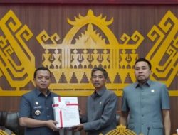 Bupati Pringsewu Paparkan LKPJ 2025 dan Rencana Perubahan Struktur Perangkat Daerah 2026 di Rapat Paripurna