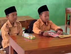 Dek Fendy Kembali Bersekolah Usai Viral Rawat Orang Tua, Semangat Baru Menginspirasi