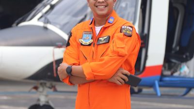 Dari IT, Road Manager, hingga Pilot Helikopter, AKP Tri Husada Wahyu Andromeda Resmi Pimpin Polsek Mamajang
