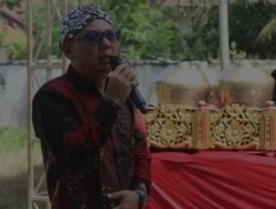 Sedekah Bumi Legenonan Desa Karyamukti Berlangsung Semarak, Wayang Kulit Jadi Magnet Warga